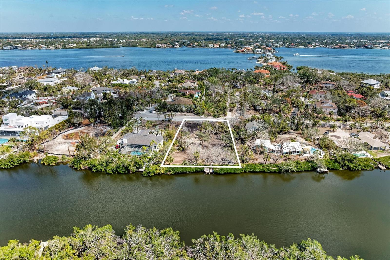 7536 MIDNIGHT PASS RD, SARASOTA, FL, 34242