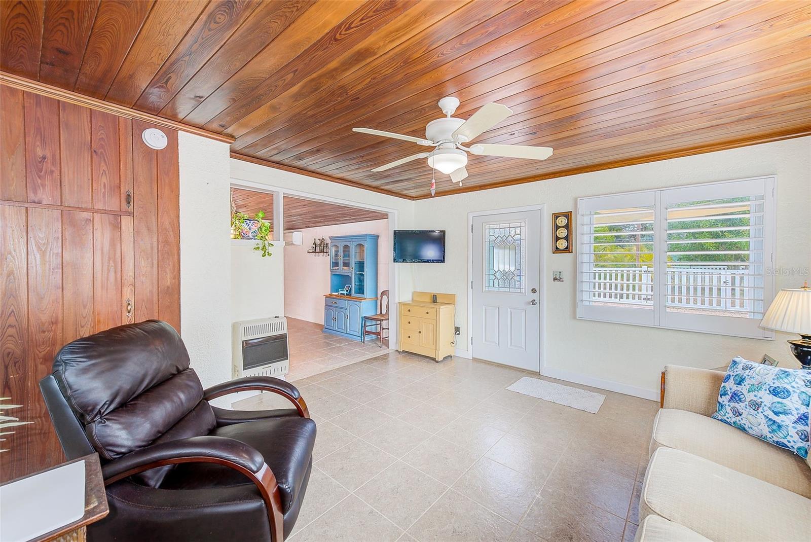 604 PENNSYLVANIA AVE, CRYSTAL BEACH, FL, 34681
