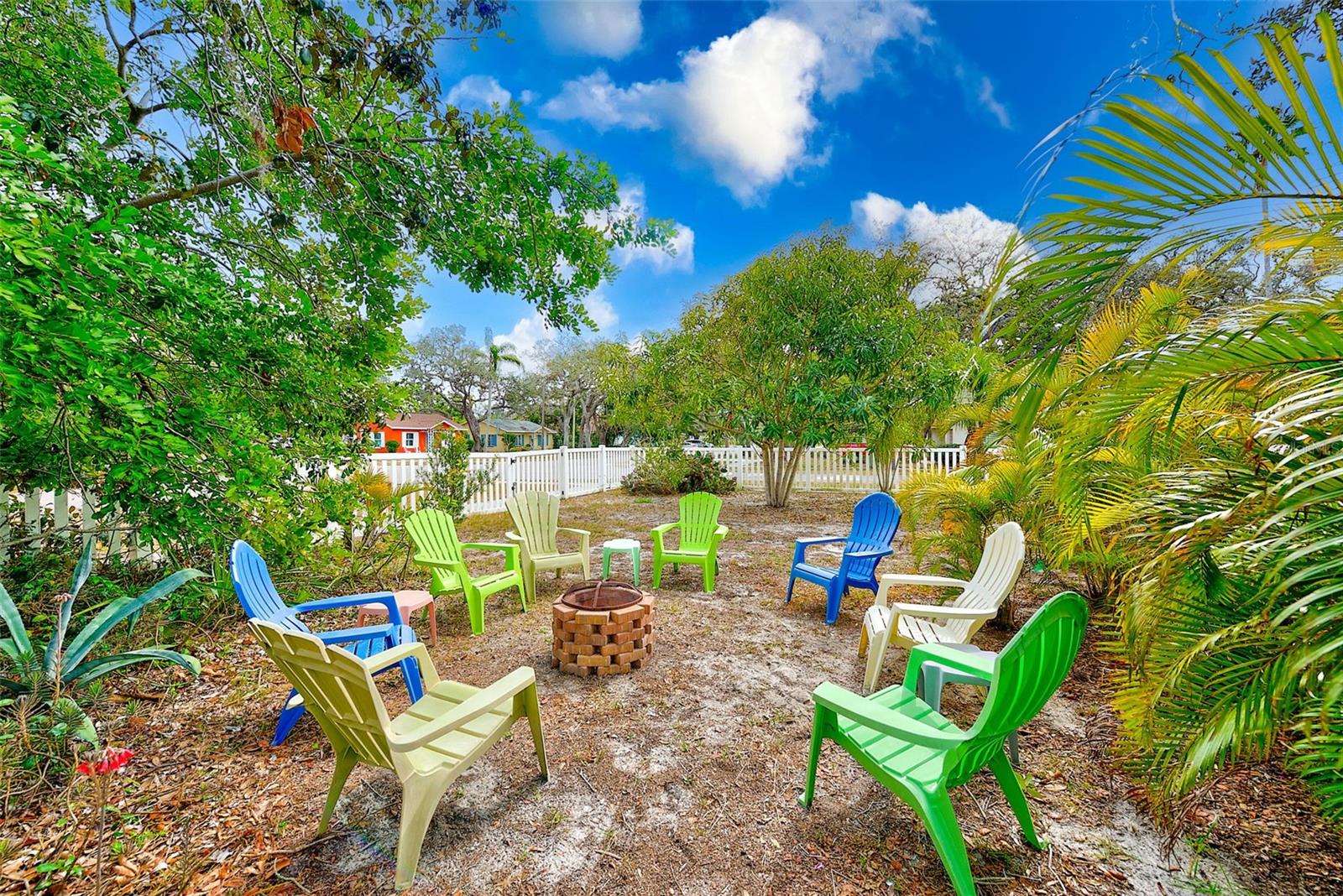 604 PENNSYLVANIA AVE, CRYSTAL BEACH, FL, 34681
