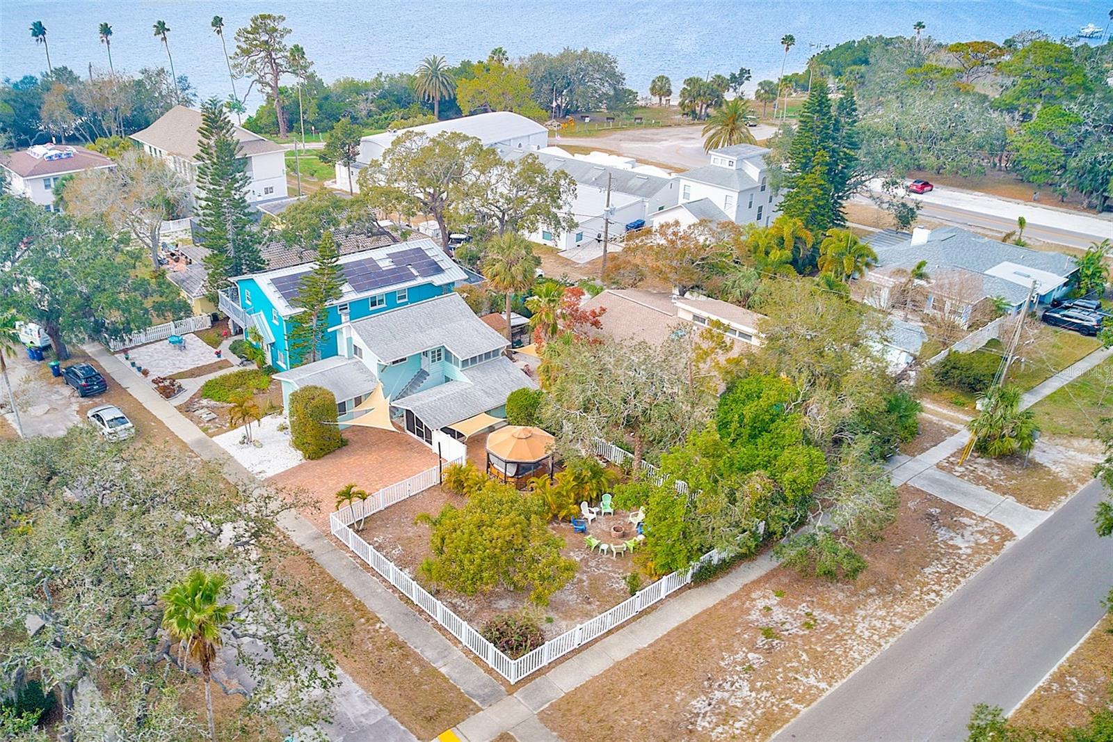 604 PENNSYLVANIA AVE, CRYSTAL BEACH, FL, 34681