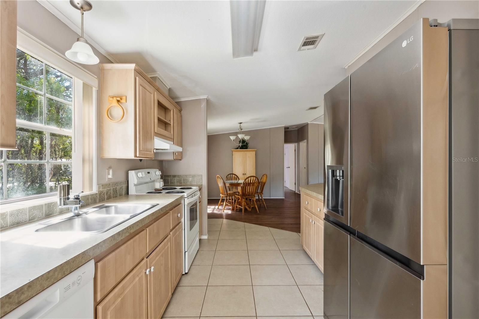 9305 ANCON AVE, WEBSTER, FL, 33597