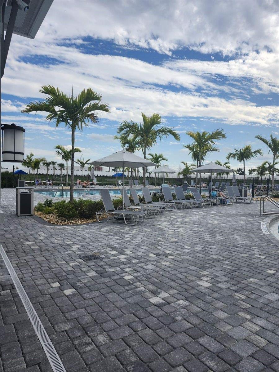 15843 ISLANDWALK AVE, BRADENTON, FL, 34211