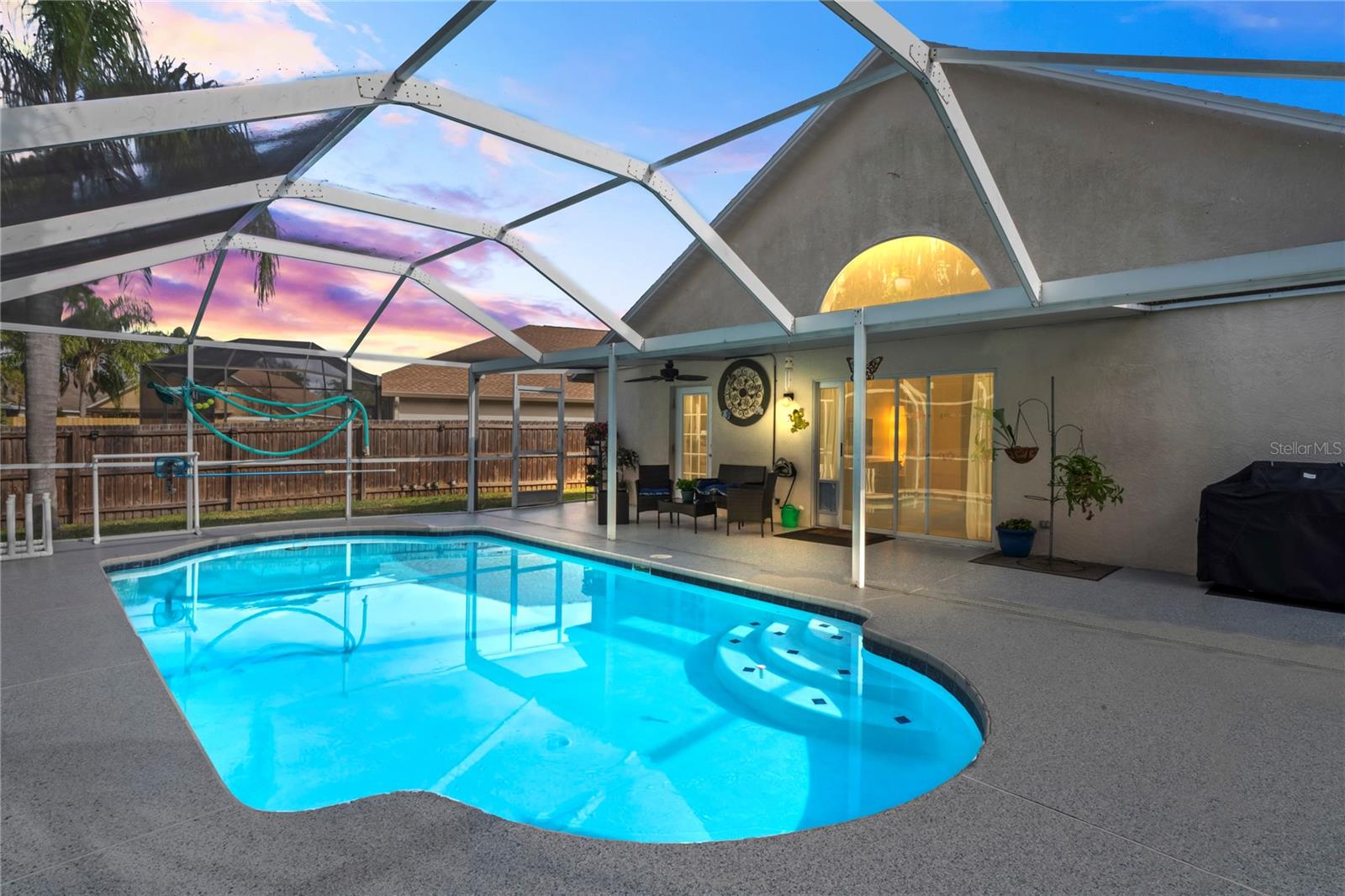1301 HORSEMINT LN, WESLEY CHAPEL, FL, 33543