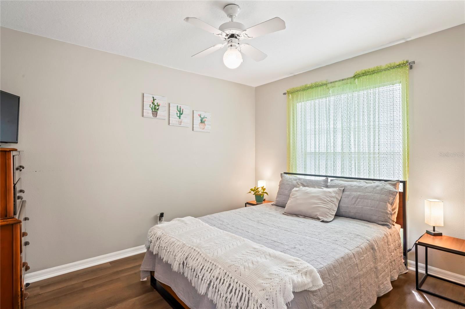 1301 HORSEMINT LN, WESLEY CHAPEL, FL, 33543