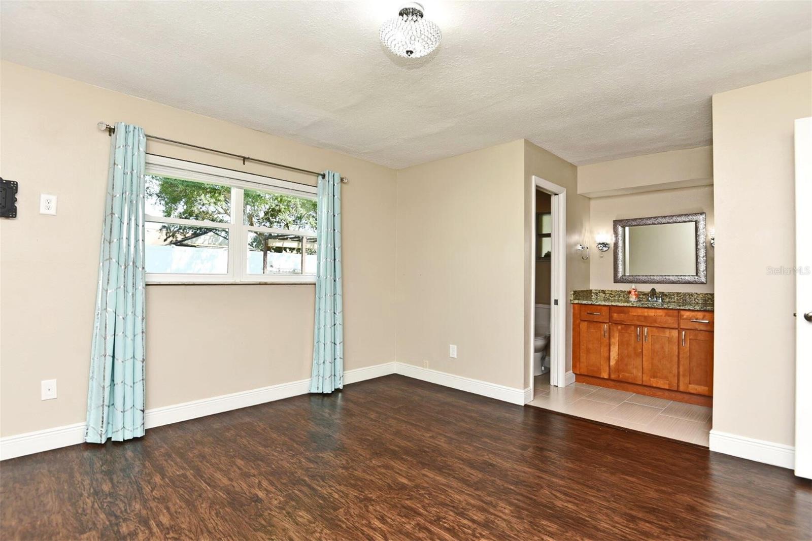 983 ELEANOR AVE, DELTONA, FL, 32725