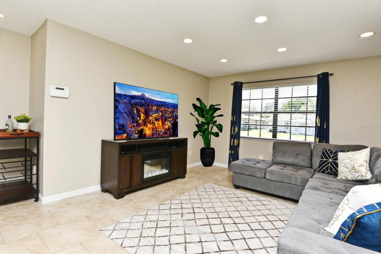 983 ELEANOR AVE, DELTONA, FL, 32725