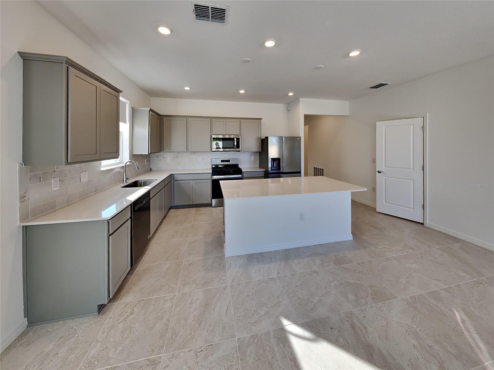 2918 61ST DR E, ELLENTON, FL, 34222