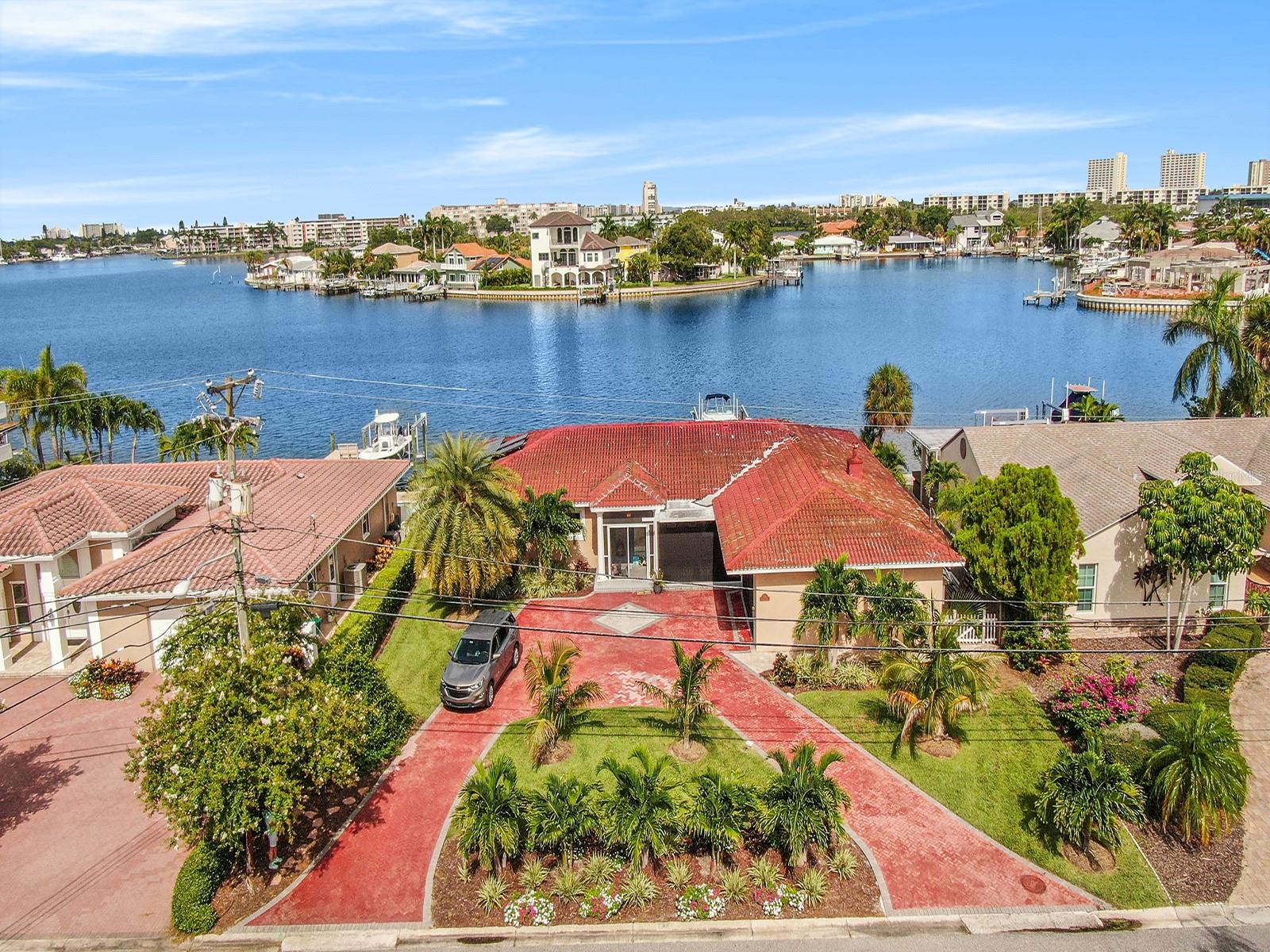 1818 DOLPHIN BLVD S, ST PETERSBURG, FL, 33707
