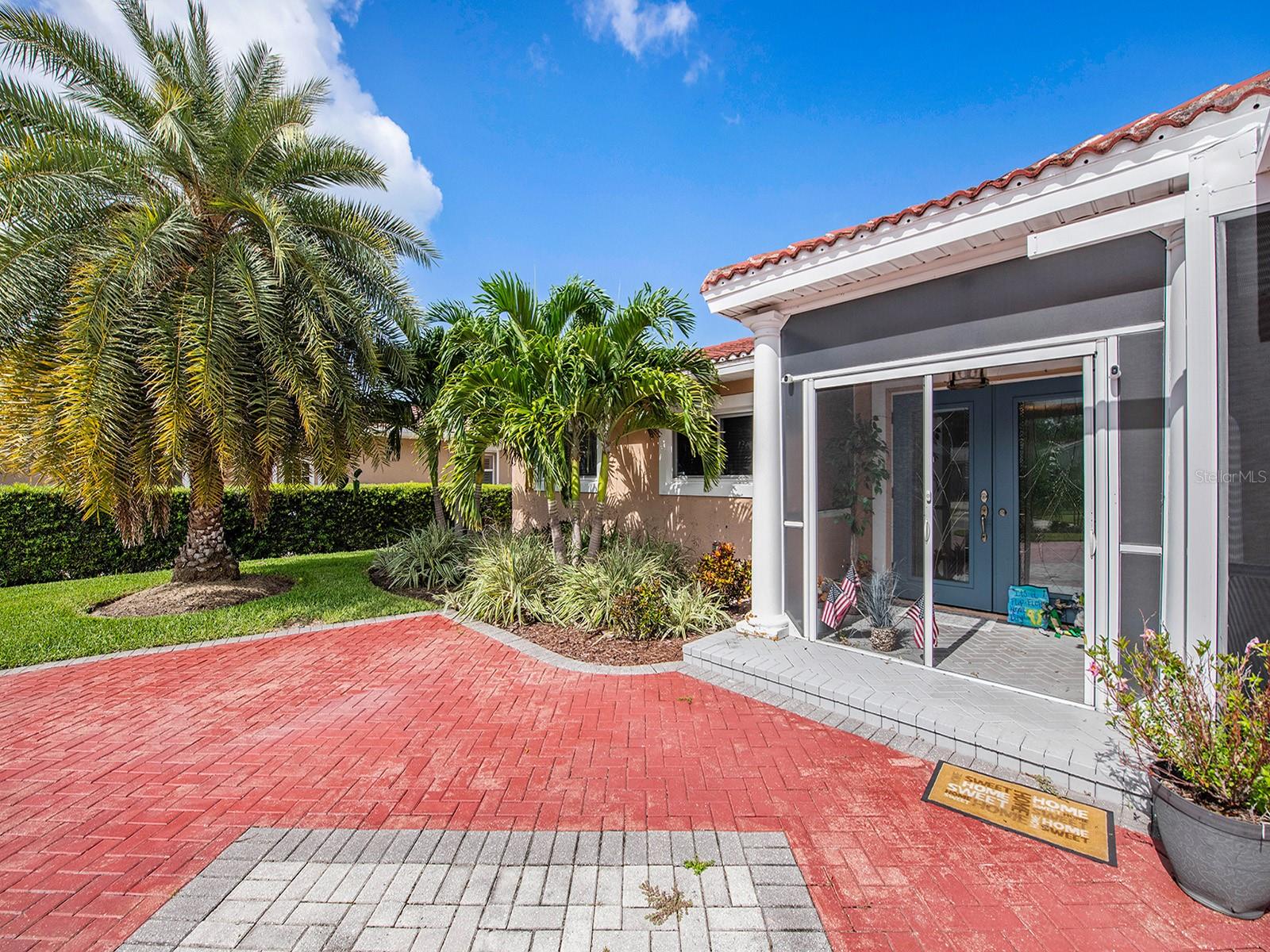 1818 DOLPHIN BLVD S, ST PETERSBURG, FL, 33707