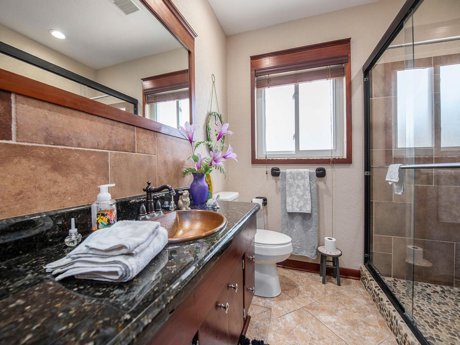 1818 DOLPHIN BLVD S, ST PETERSBURG, FL, 33707