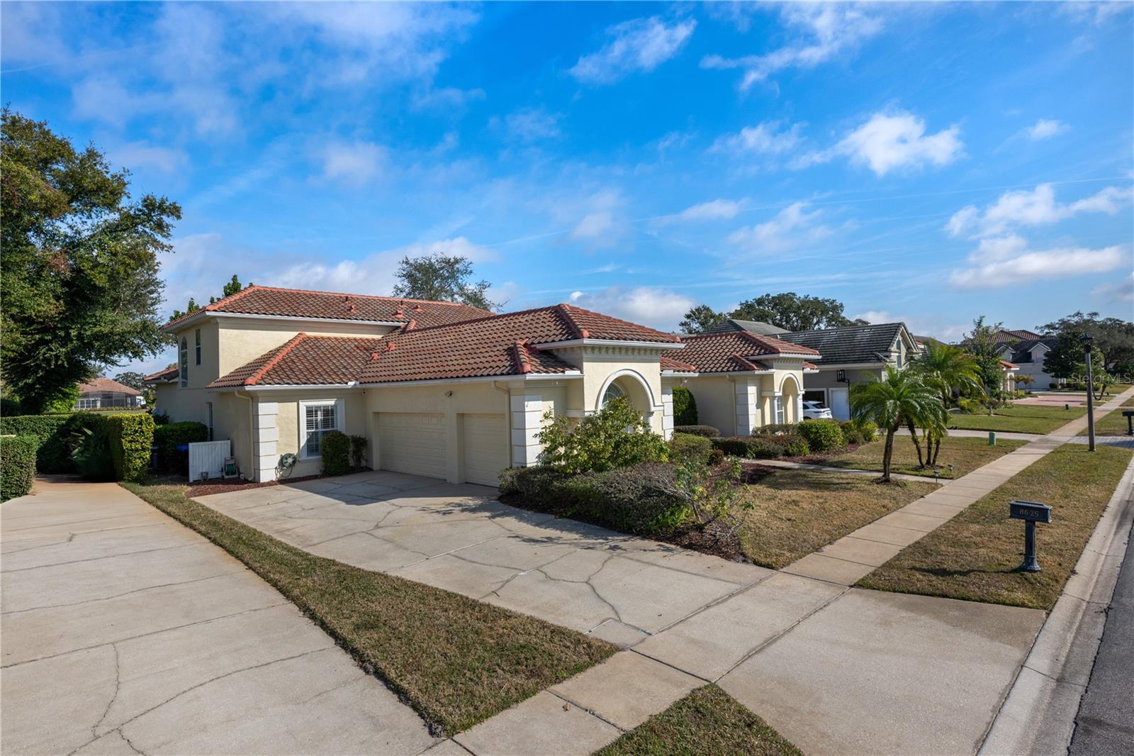 8625 SPINDLETOP DR, ORLANDO, FL, 32819