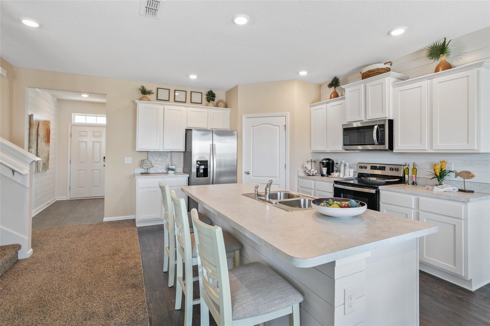 33 SPRINGWOOD DR, PALM COAST, FL, 32137