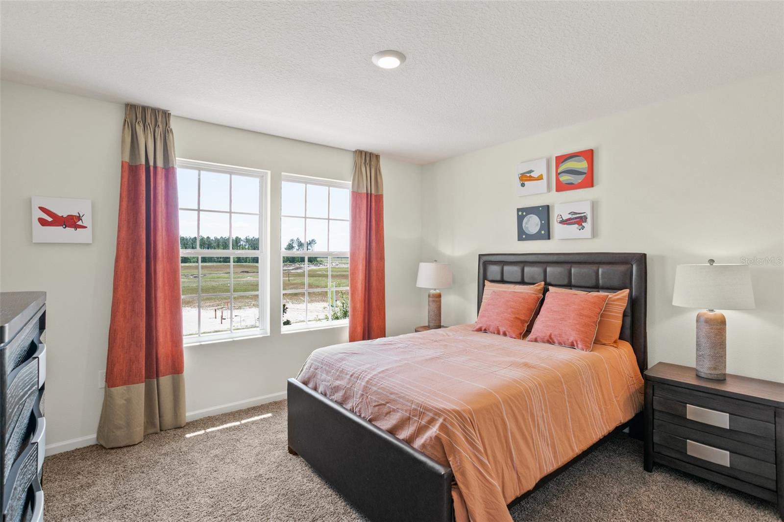 33 SPRINGWOOD DR, PALM COAST, FL, 32137