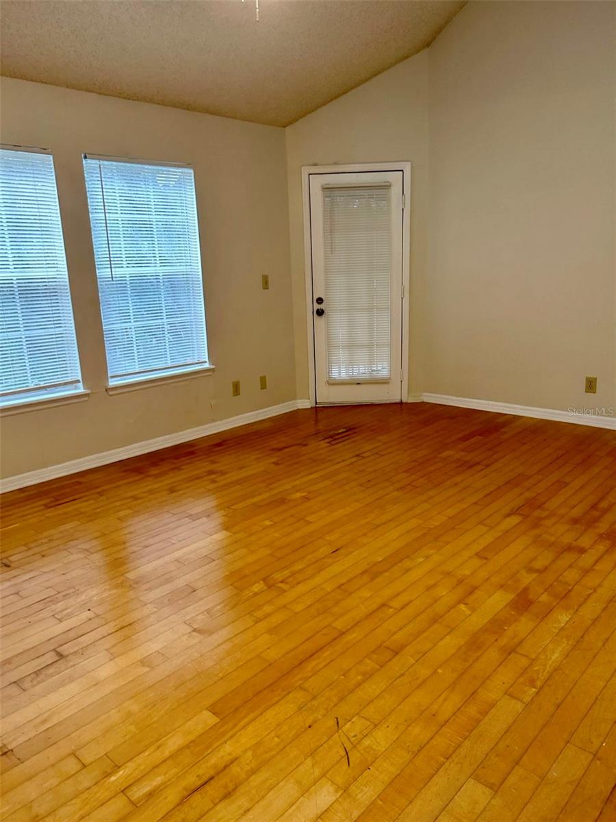 5968 WESTGATE DR #304, ORLANDO, FL, 32835
