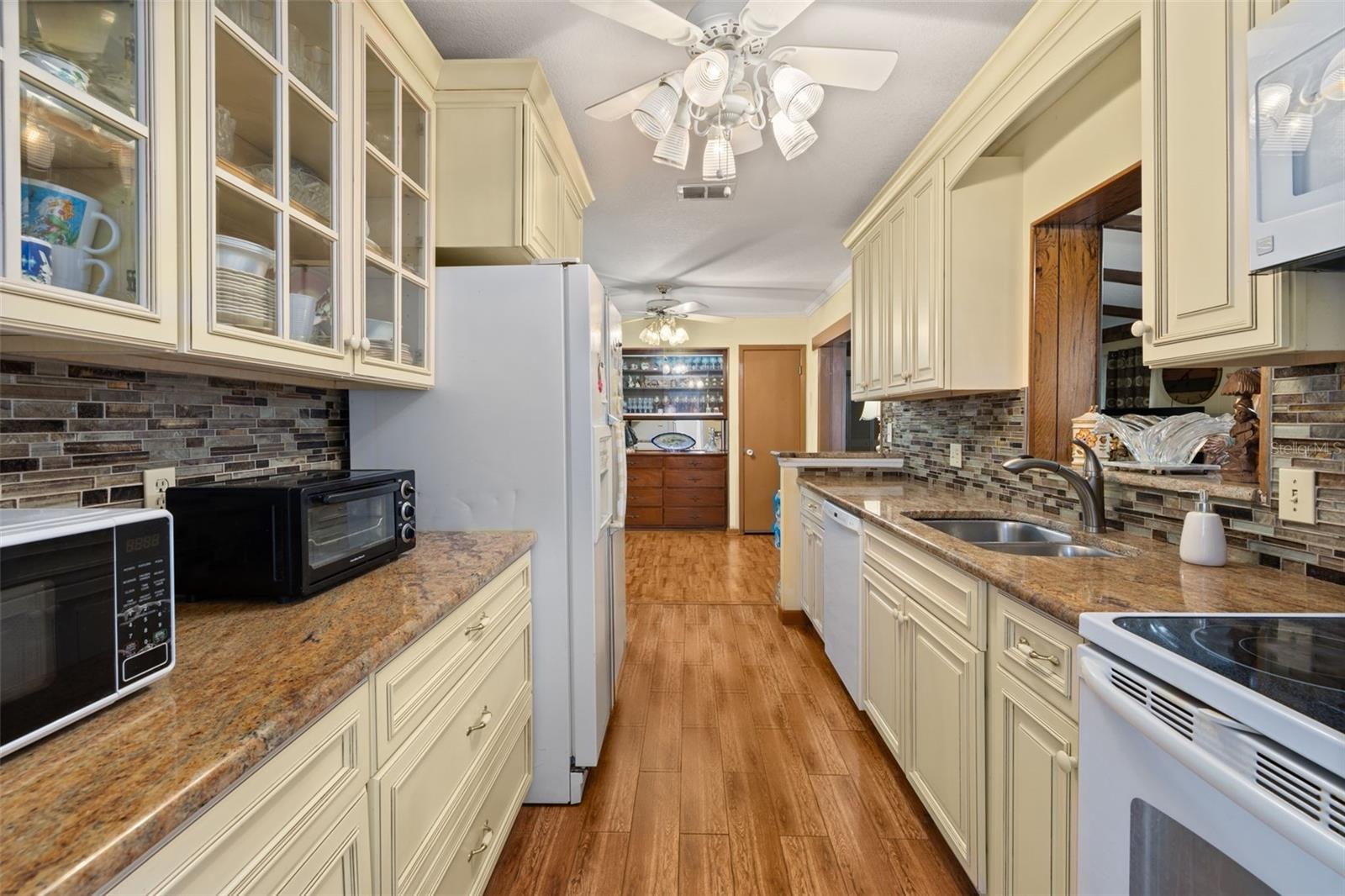 3808 PICCIOLA RD, LEESBURG, FL, 34748