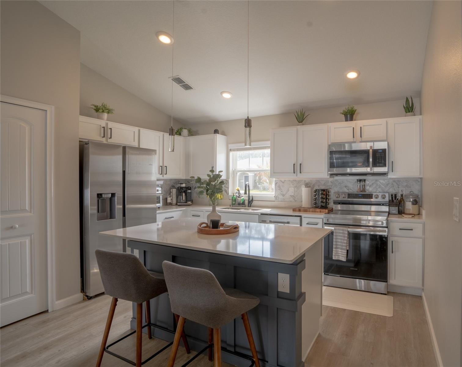8 RIPPLING PL, PALM COAST, FL, 32164