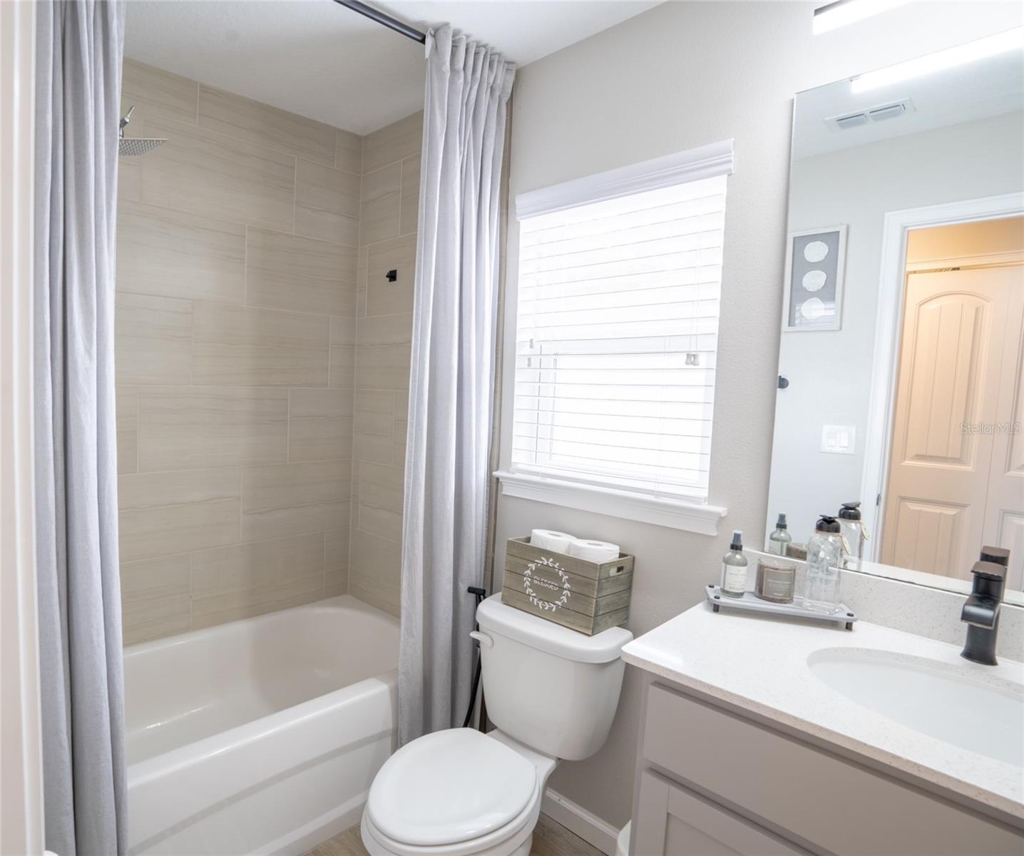 8 RIPPLING PL, PALM COAST, FL, 32164