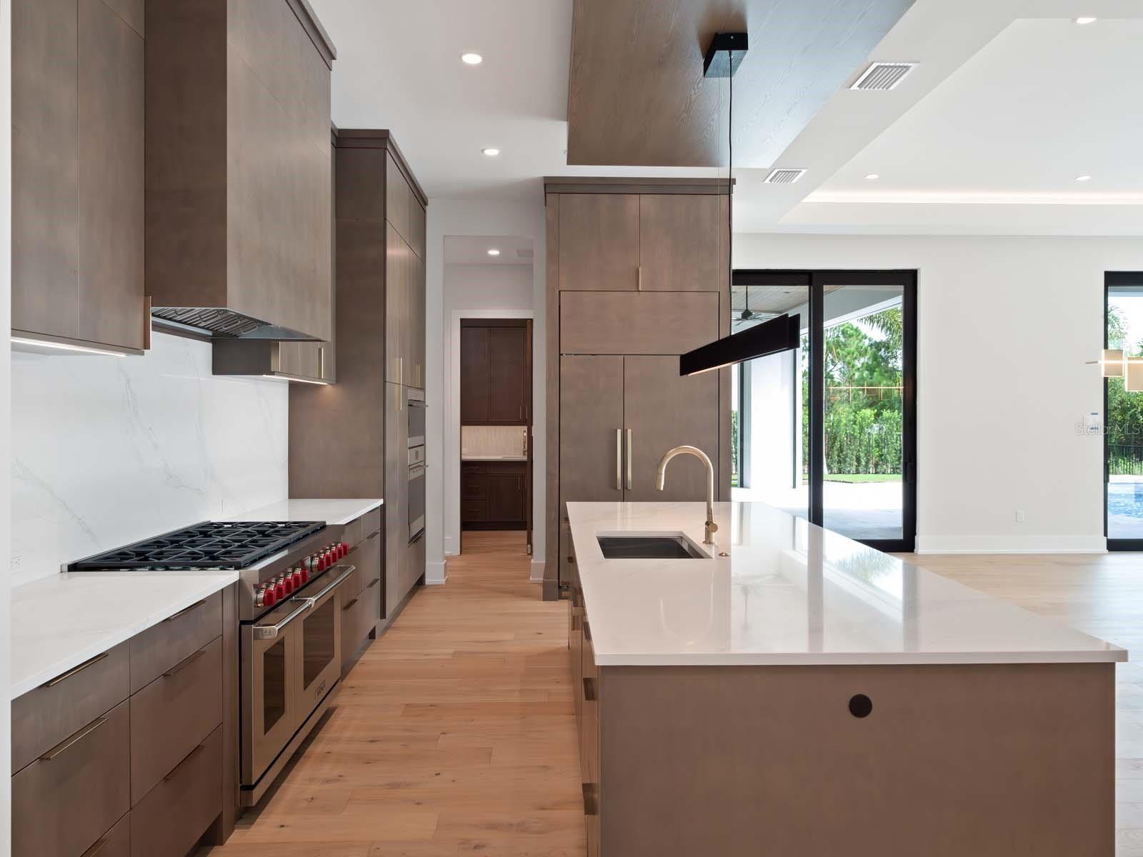 O6276285 Property Photo