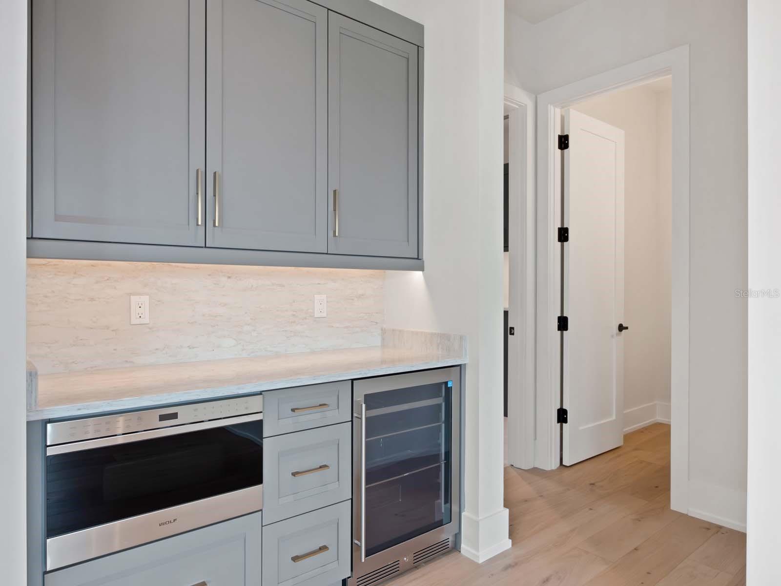 O6276285 Property Photo