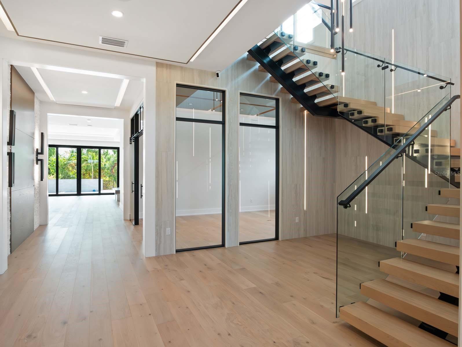 O6276285 Property Photo