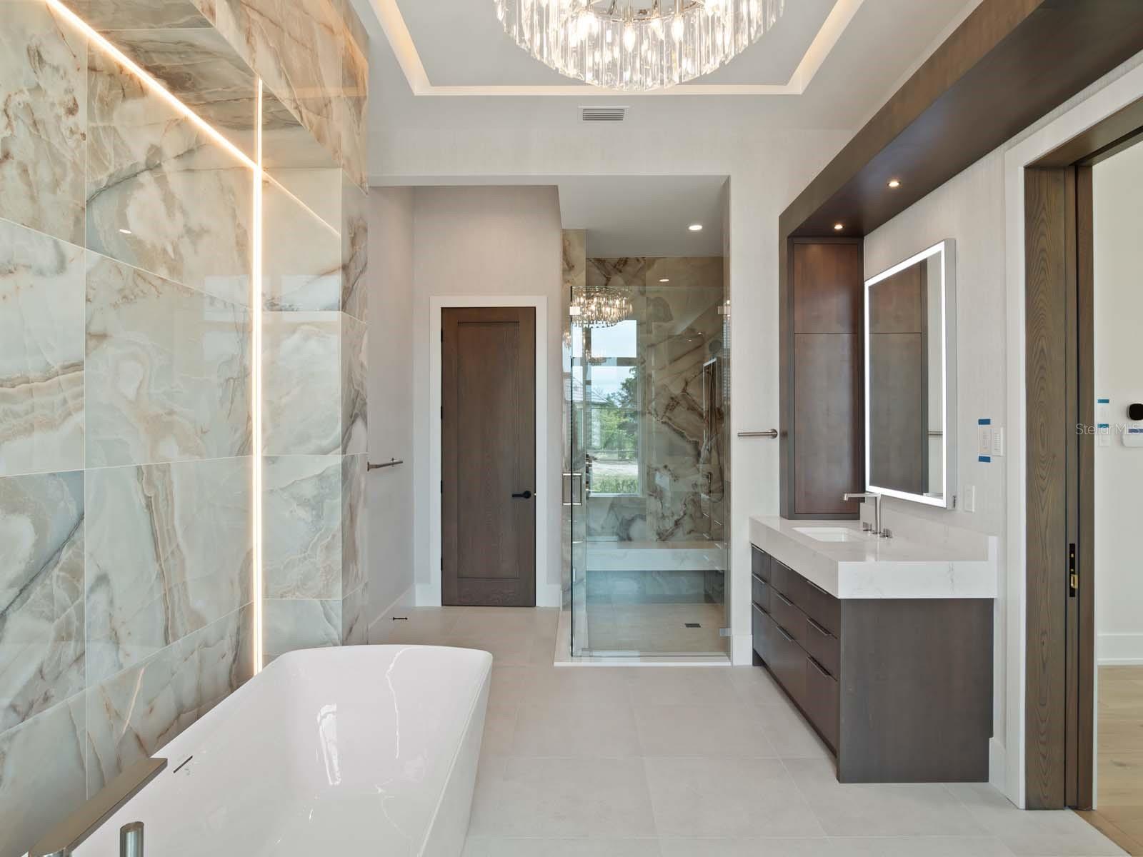 O6276285 Property Photo