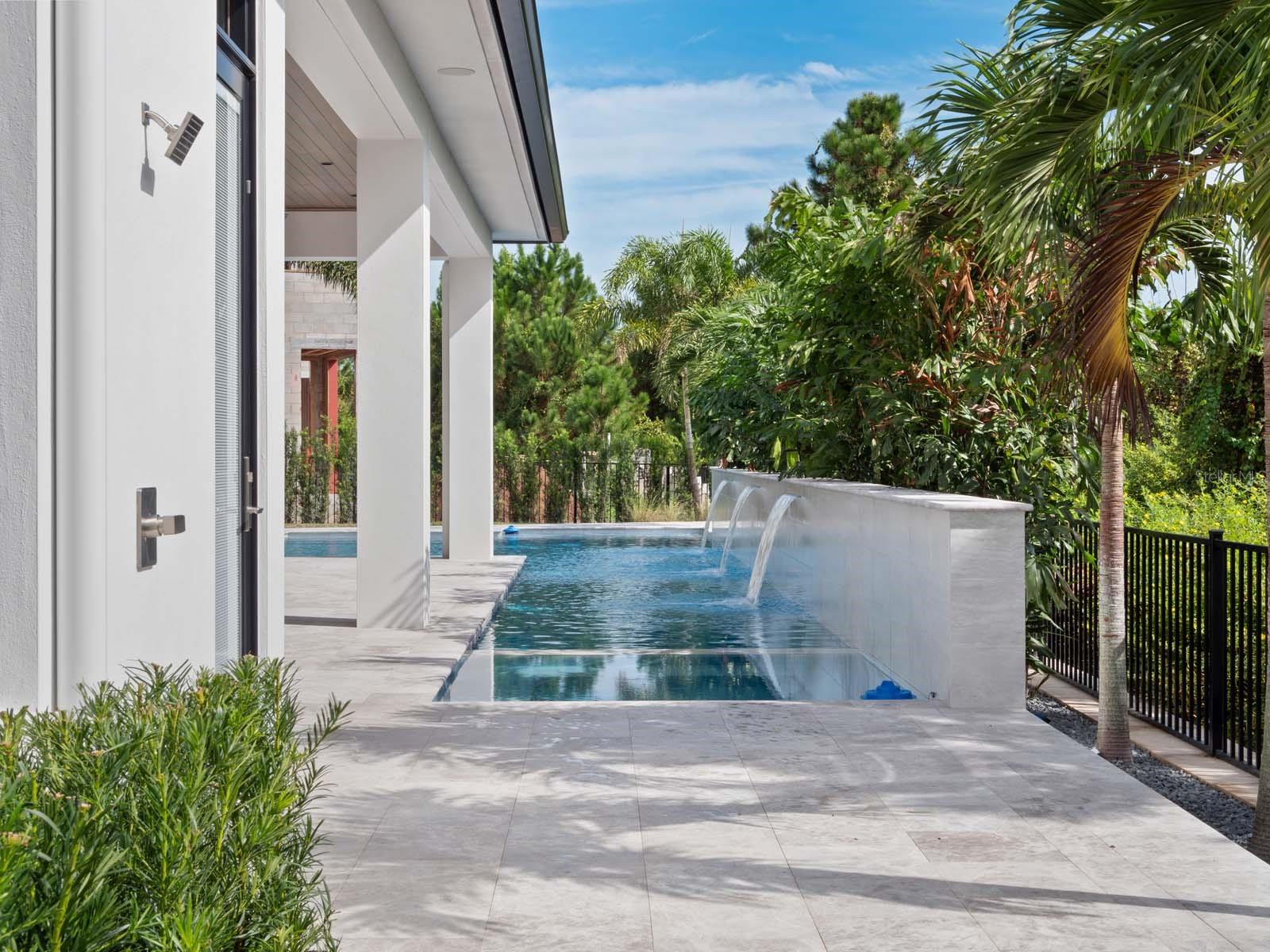 O6276285 Property Photo