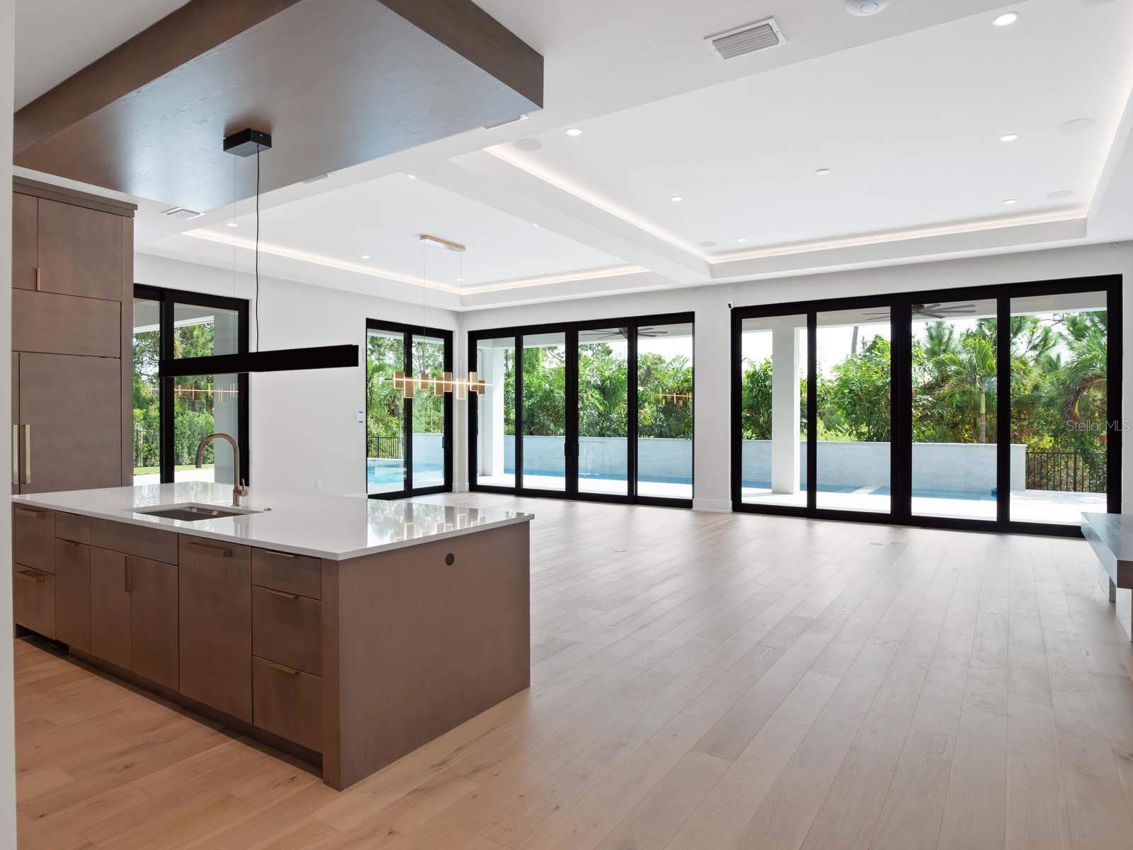 O6276285 Property Photo