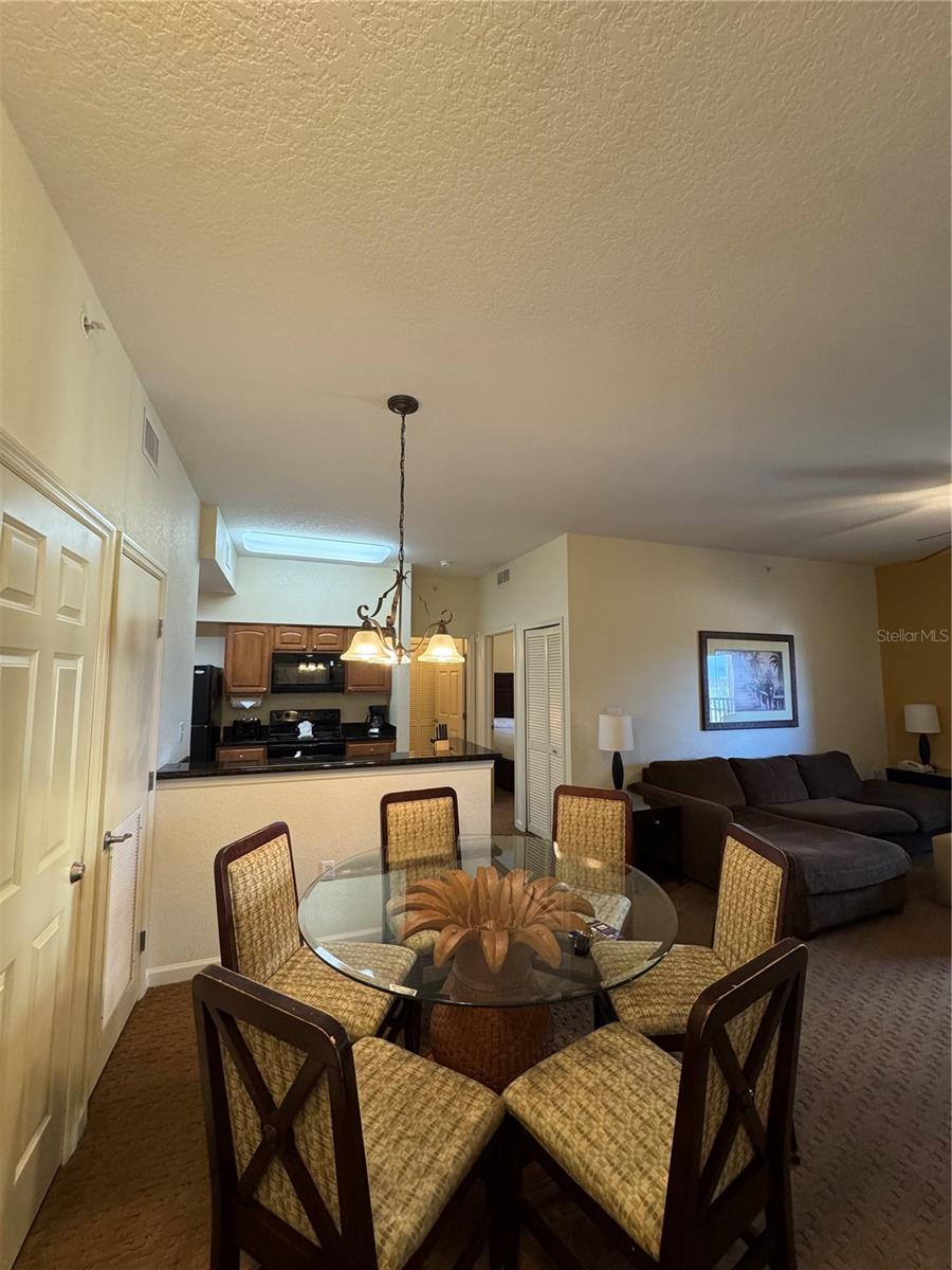 8101 RESORT VILLAGE DR #3904, ORLANDO, FL, 32821
