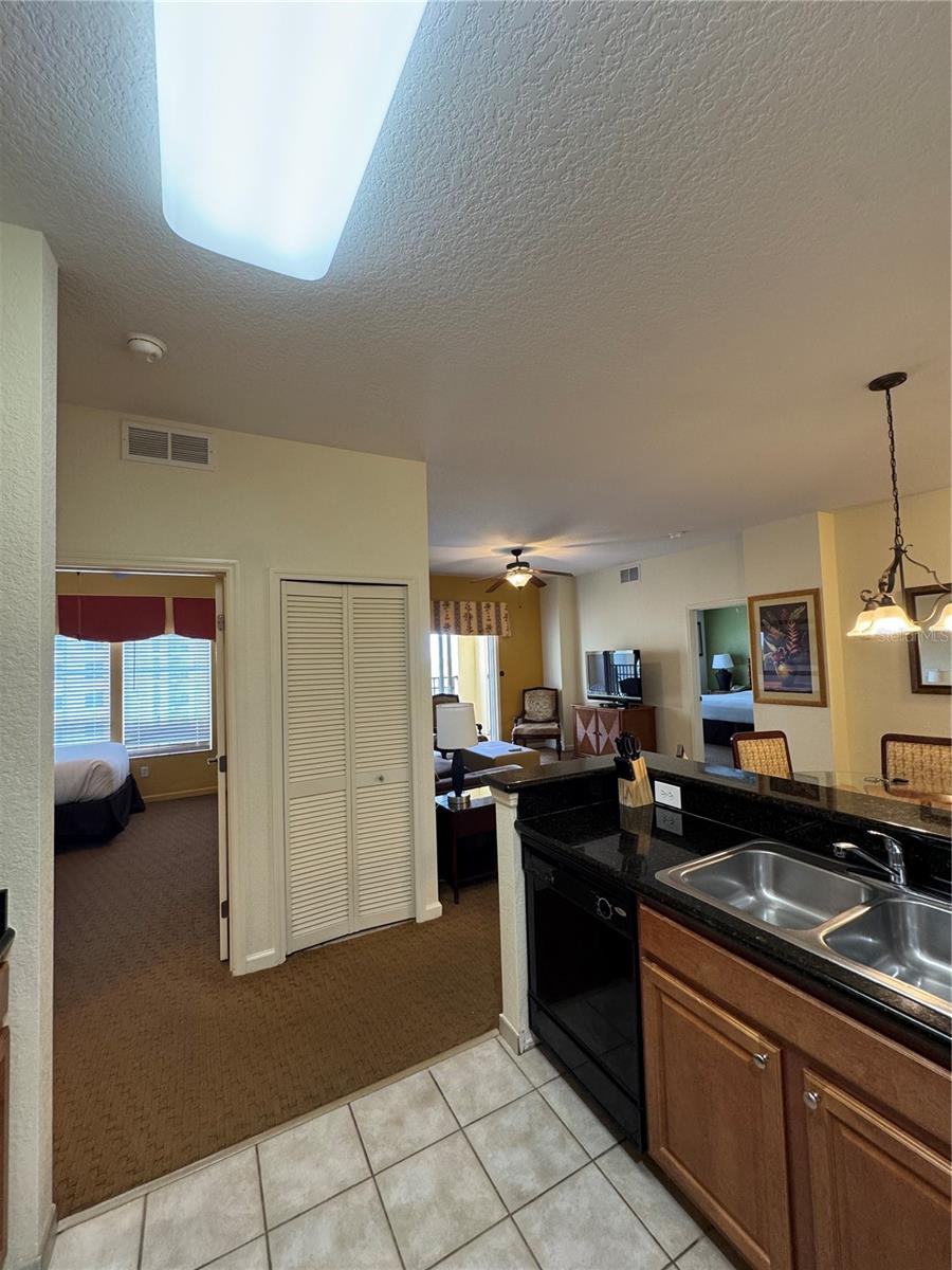 8101 RESORT VILLAGE DR #3904, ORLANDO, FL, 32821