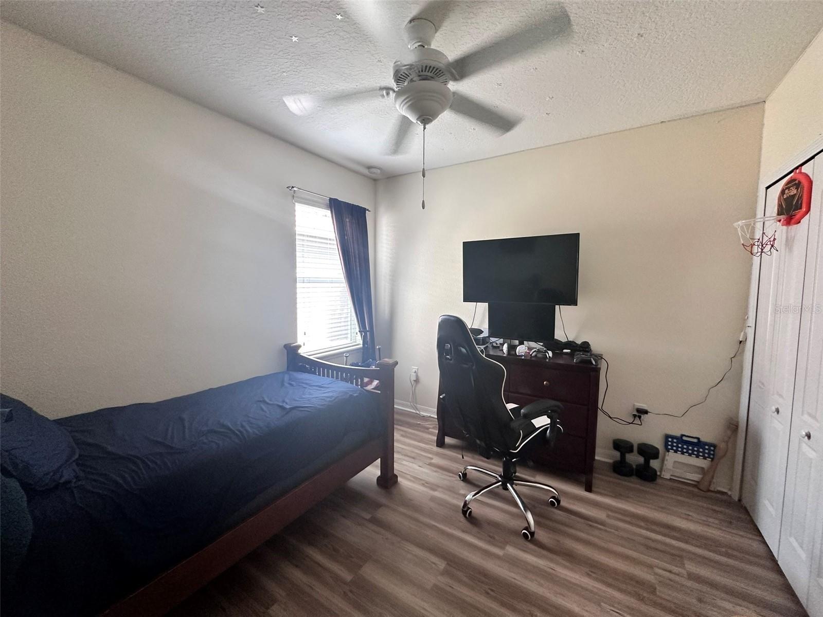 4813 WATERS GATE DR, TAVARES, FL, 32778