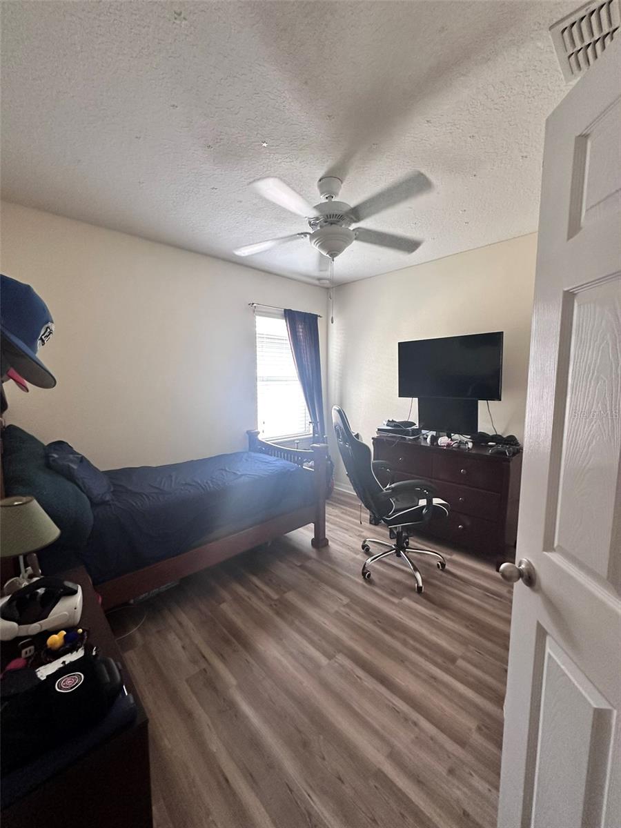 4813 WATERS GATE DR, TAVARES, FL, 32778