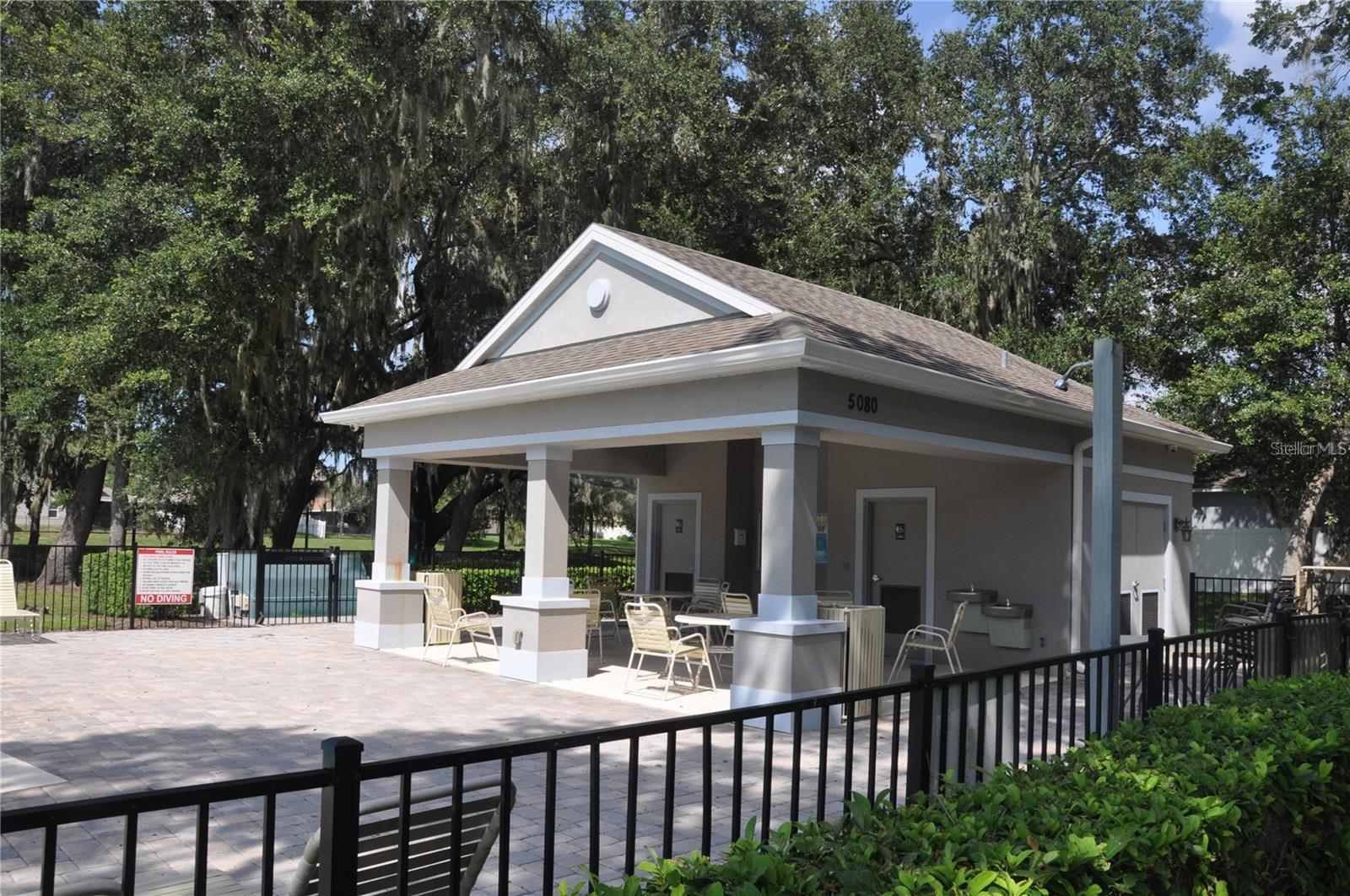 4813 WATERS GATE DR, TAVARES, FL, 32778