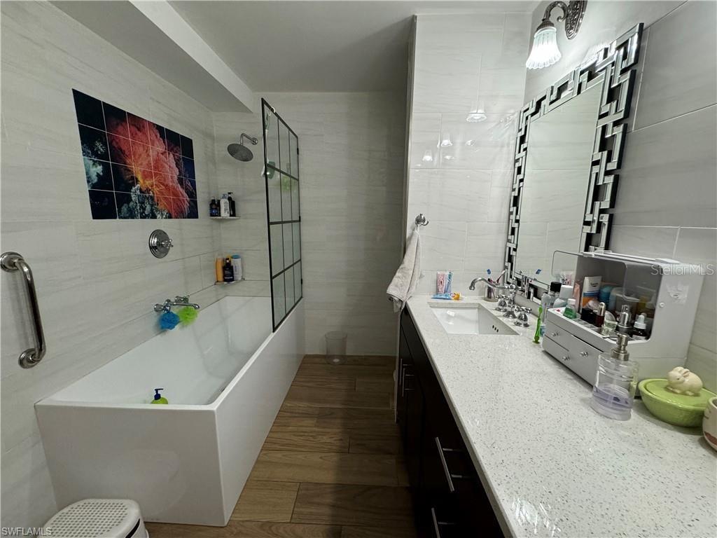 1570 PARK MEADOWS DR #2, FORT MYERS, FL, 33907