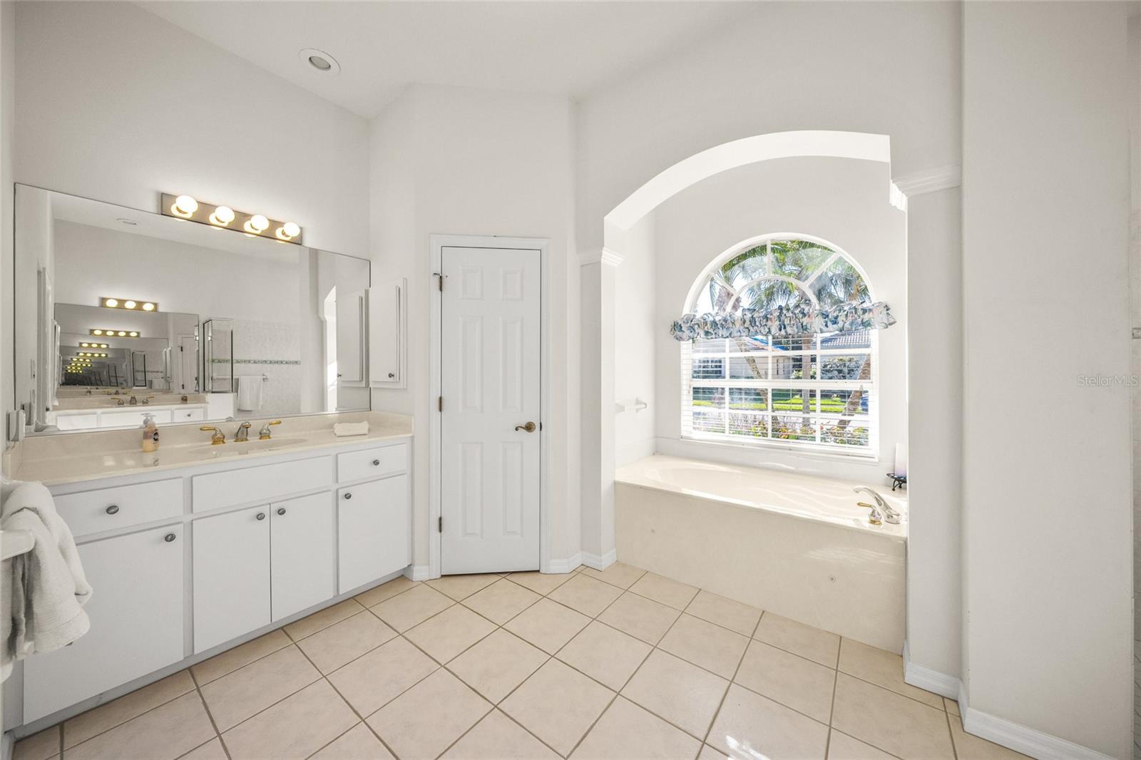 557 MARSH CREEK RD, VENICE, FL, 34292
