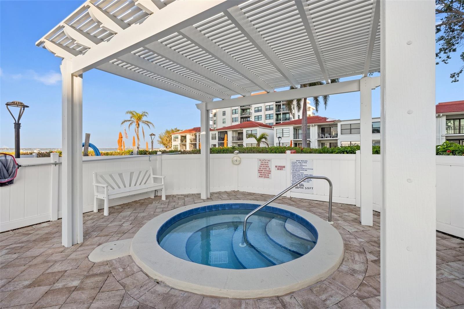 6265 SUN BLVD #101, ST PETERSBURG, FL, 33715