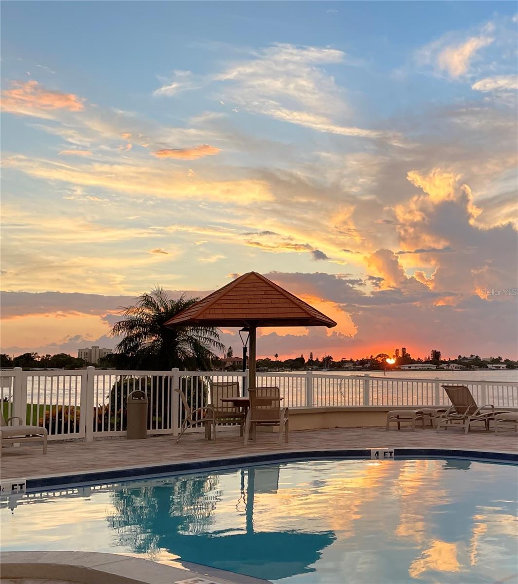 6265 SUN BLVD #101, ST PETERSBURG, FL, 33715