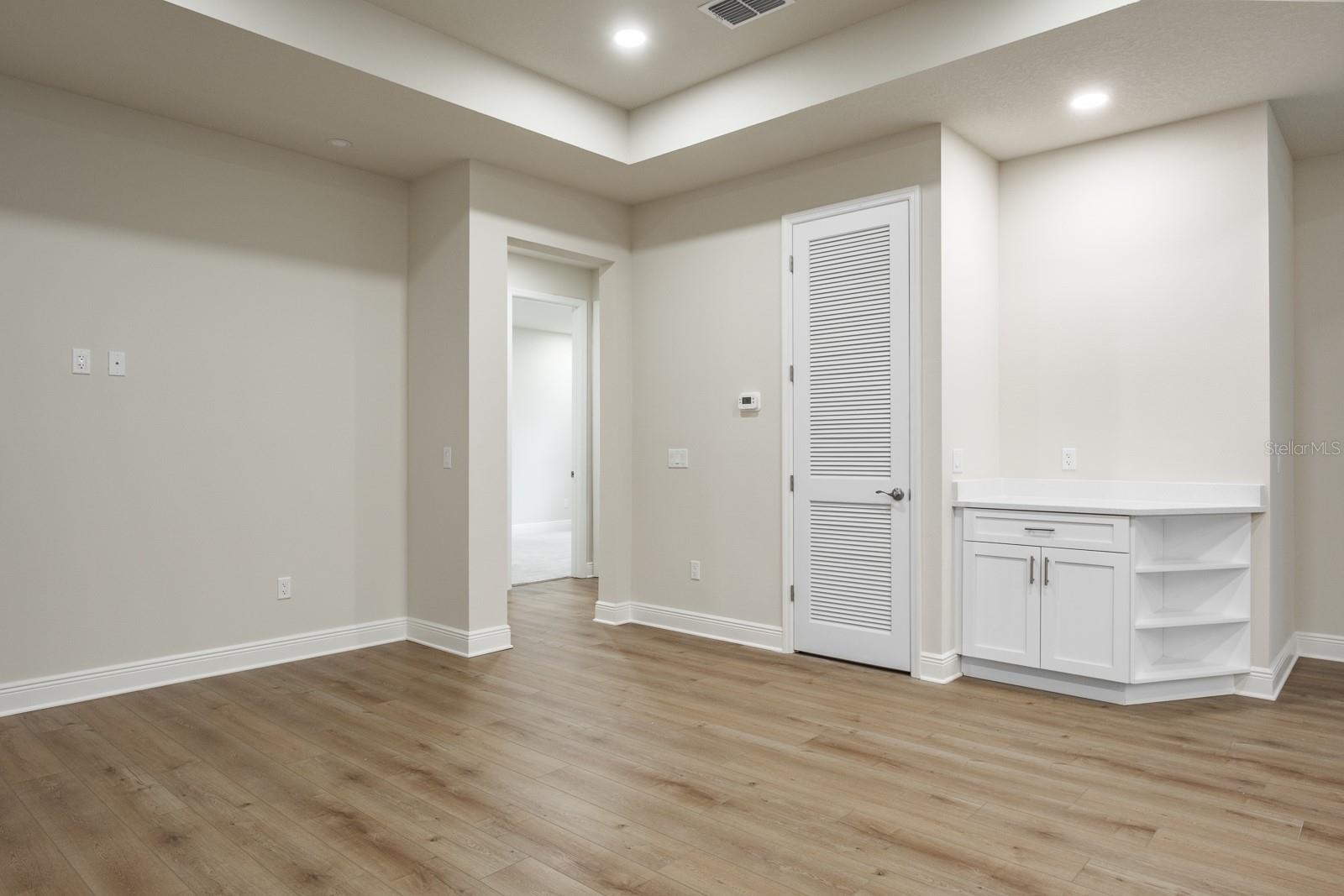 2569 MARIO WAY, CLEARWATER, FL, 33761