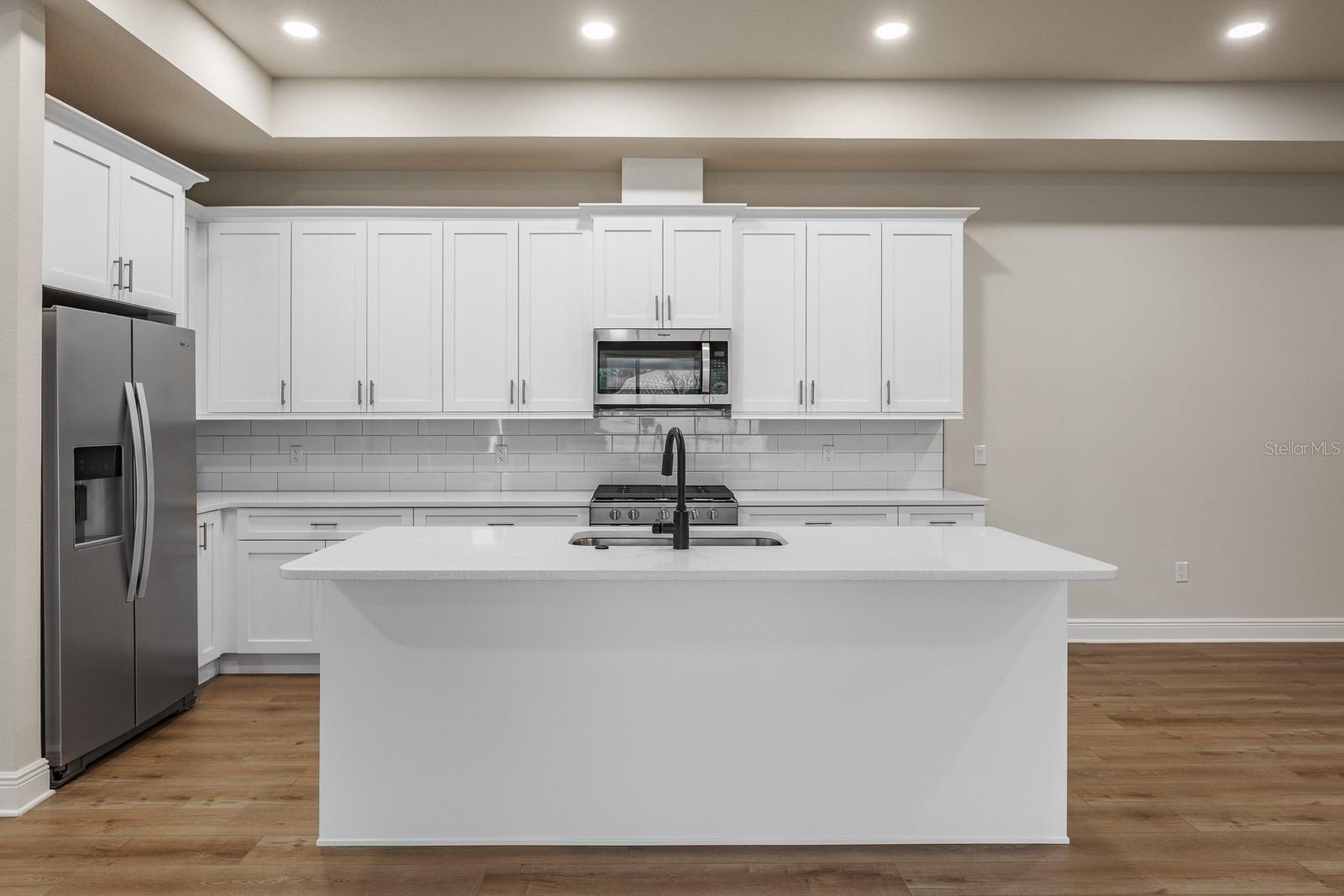 2569 MARIO WAY, CLEARWATER, FL, 33761