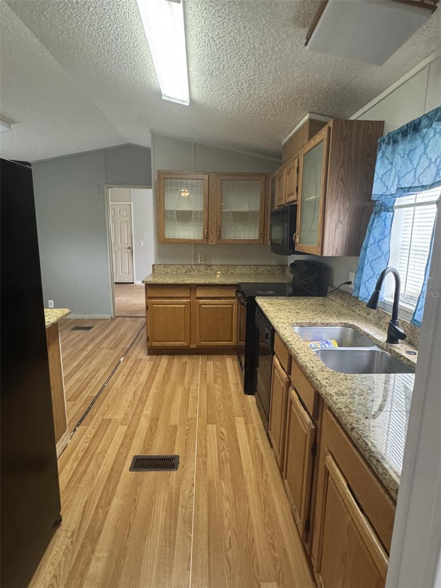 2360 PLUM AVE, AUBURNDALE, FL, 33823