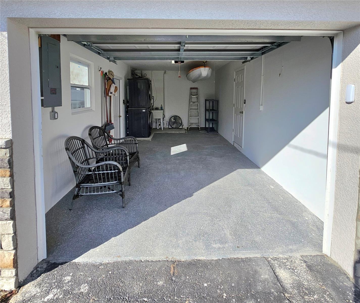 219 DRIFTWOOD DR N, PALM HARBOR, FL, 34683