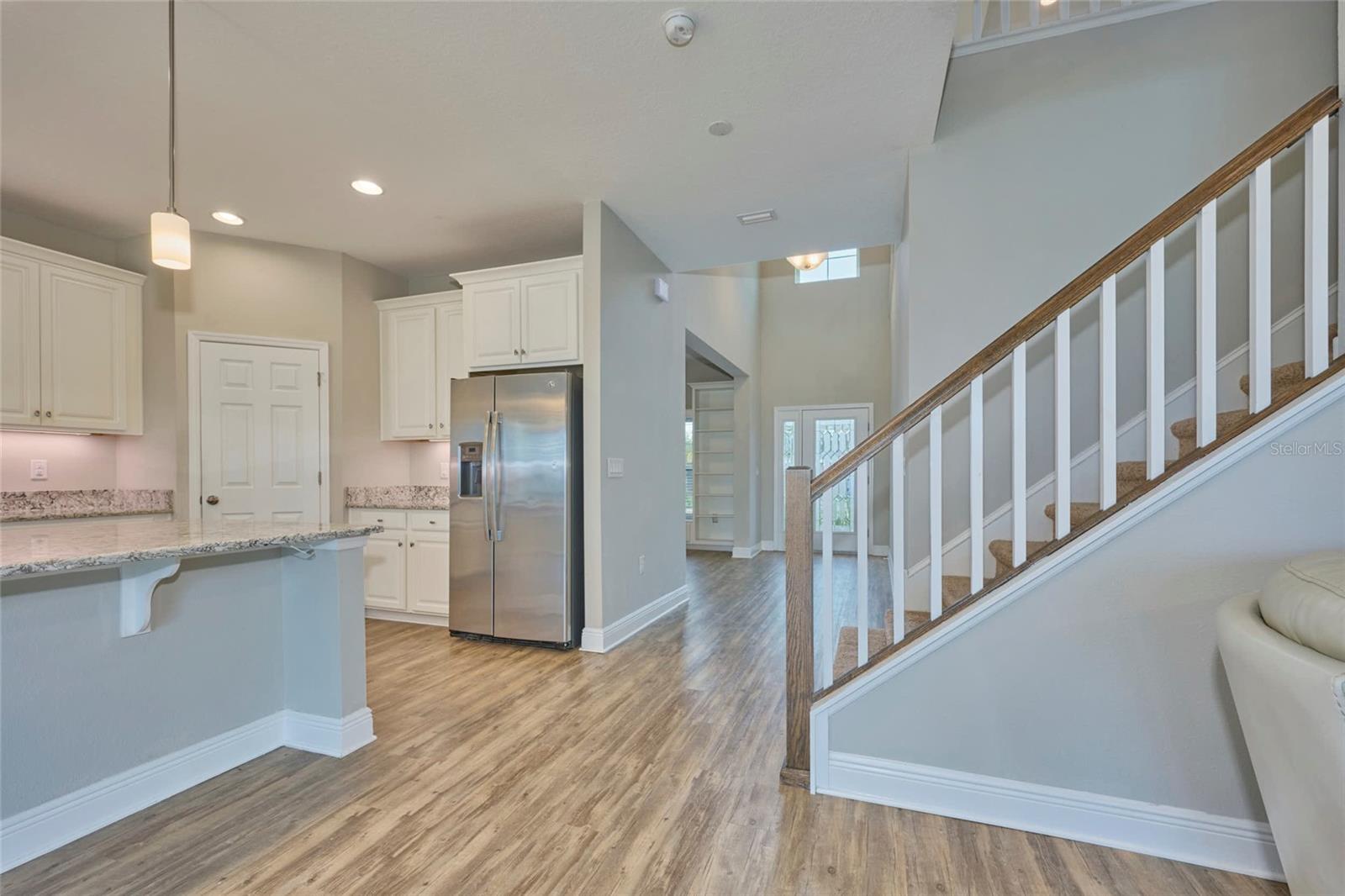 8044 LAGO MIST WAY, WESLEY CHAPEL, FL, 33545