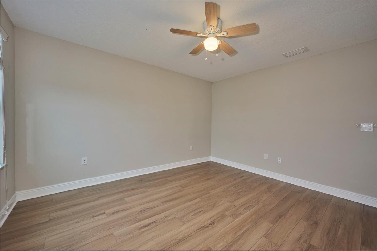 8044 LAGO MIST WAY, WESLEY CHAPEL, FL, 33545