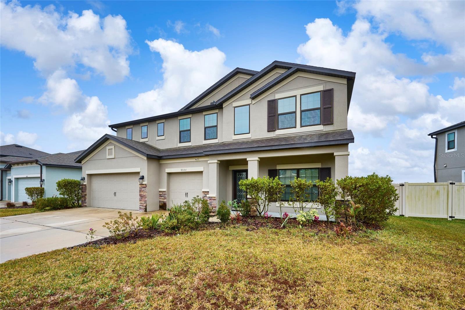 8044 LAGO MIST WAY, WESLEY CHAPEL, FL, 33545