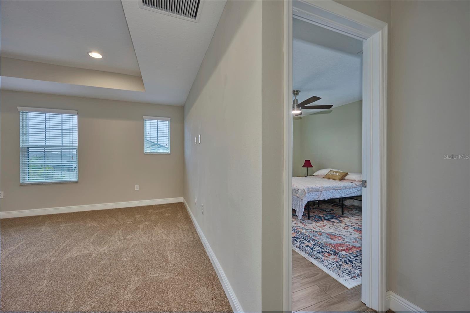 8044 LAGO MIST WAY, WESLEY CHAPEL, FL, 33545