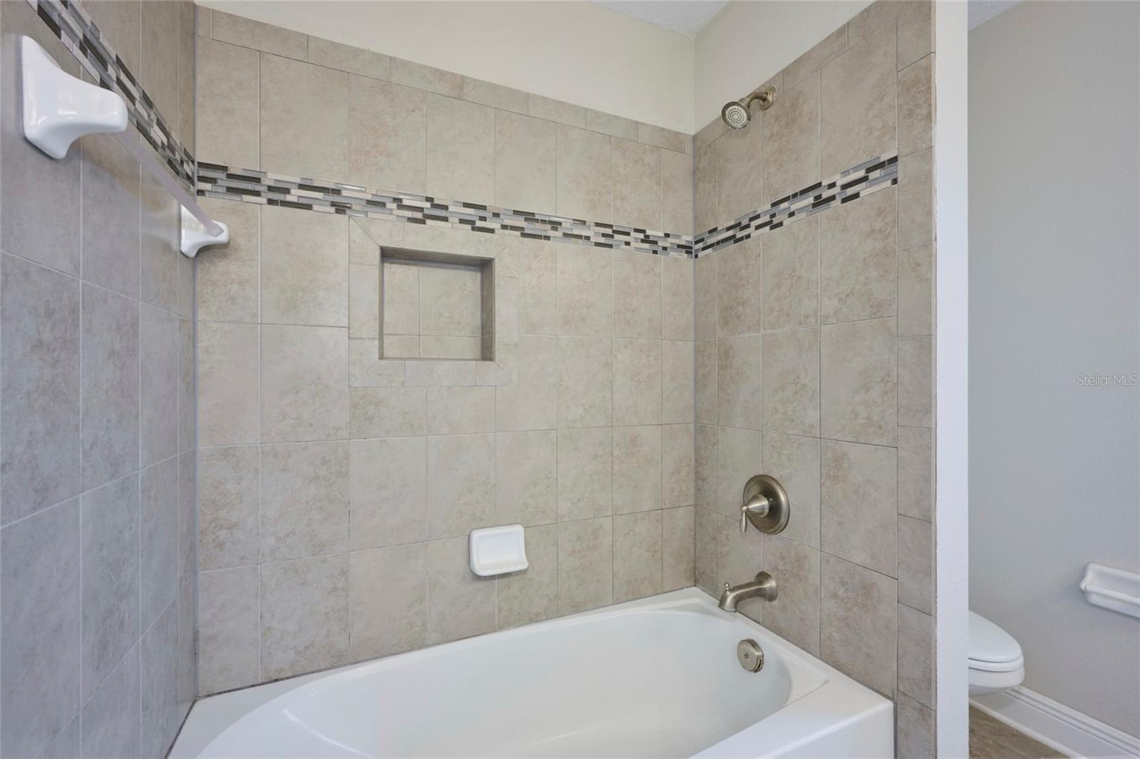 8044 LAGO MIST WAY, WESLEY CHAPEL, FL, 33545