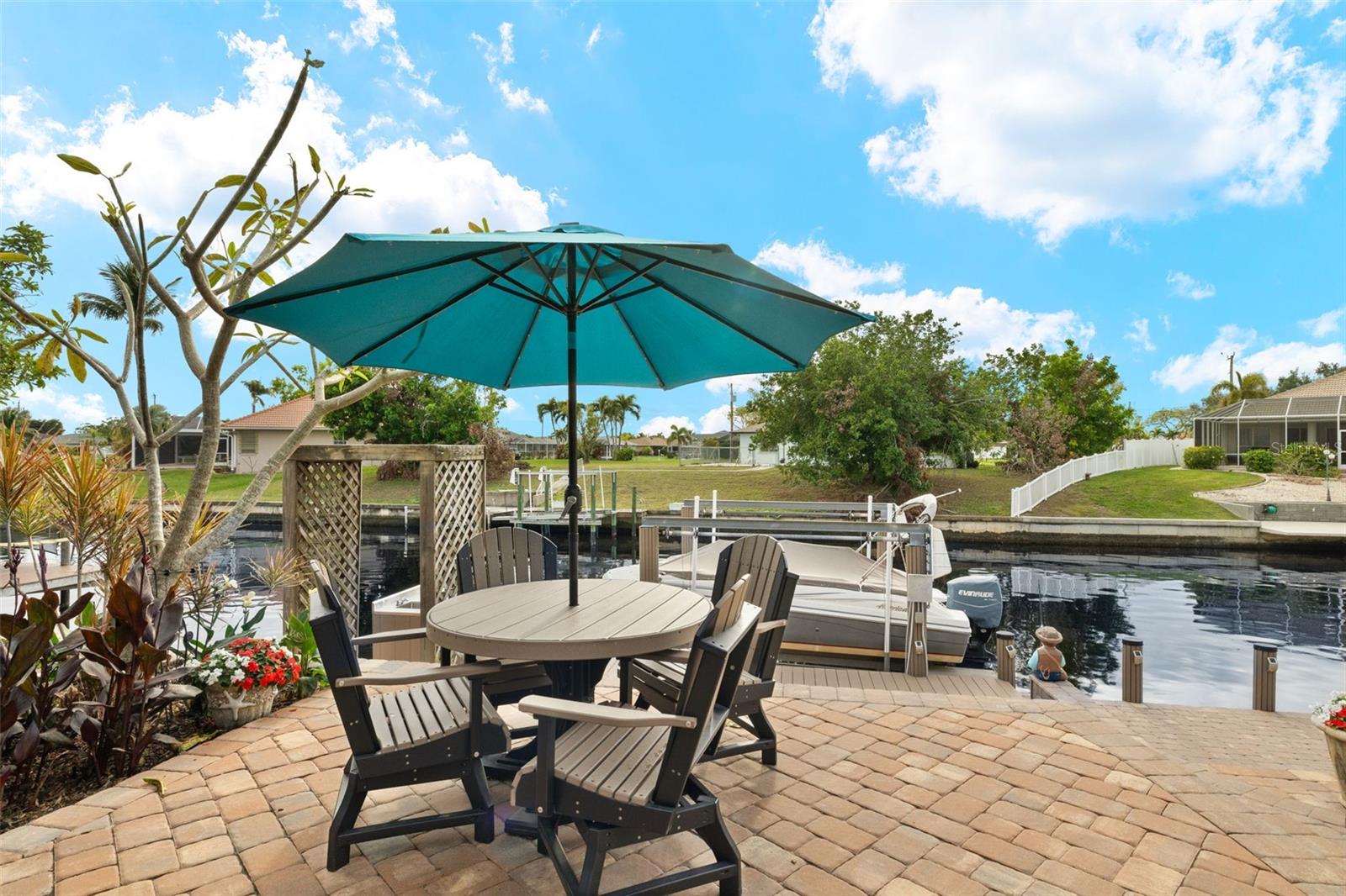 3722 SE 12TH CT, CAPE CORAL, FL, 33904