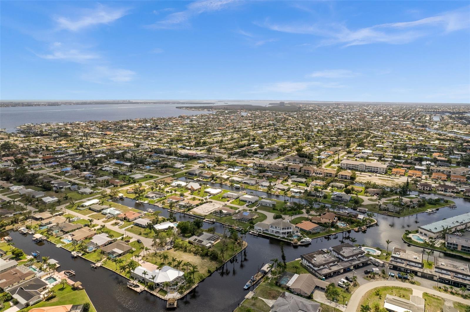 5111 CALUSA CT, CAPE CORAL, FL, 33904