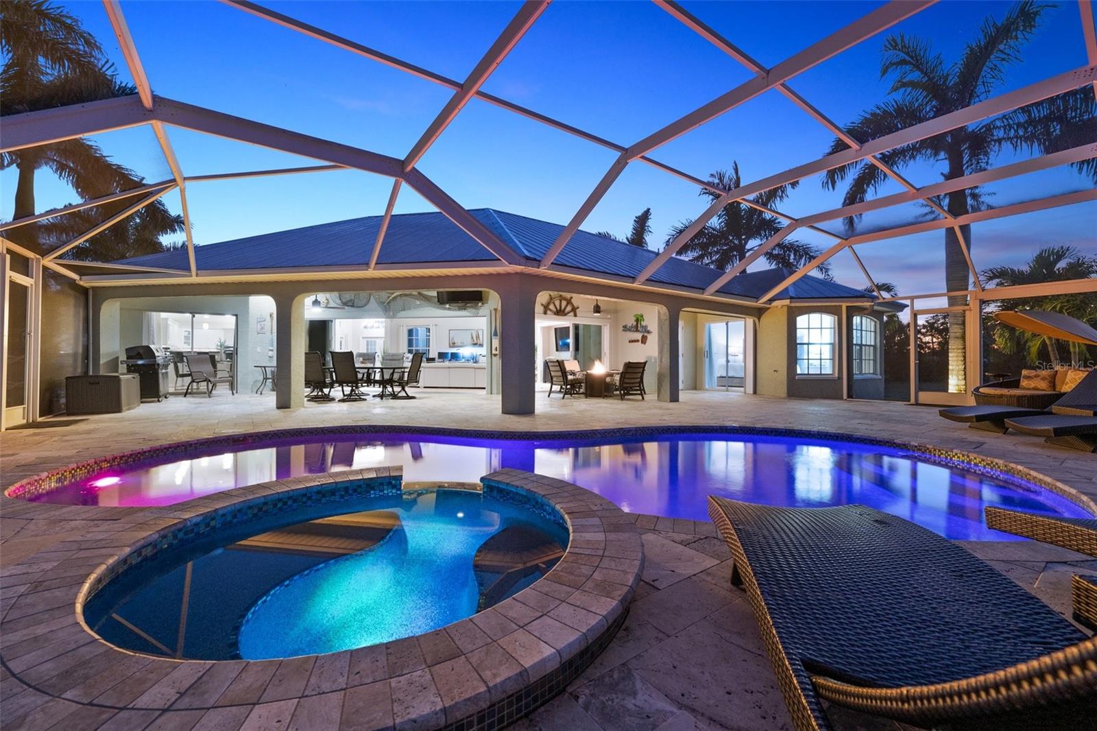 5111 CALUSA CT, CAPE CORAL, FL, 33904