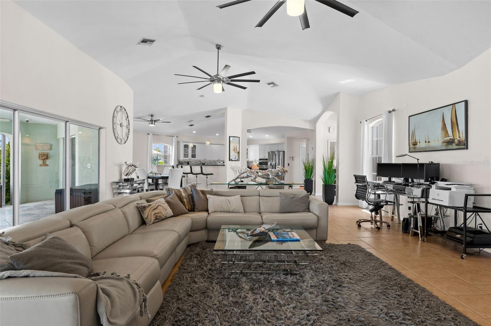 5111 CALUSA CT, CAPE CORAL, FL, 33904