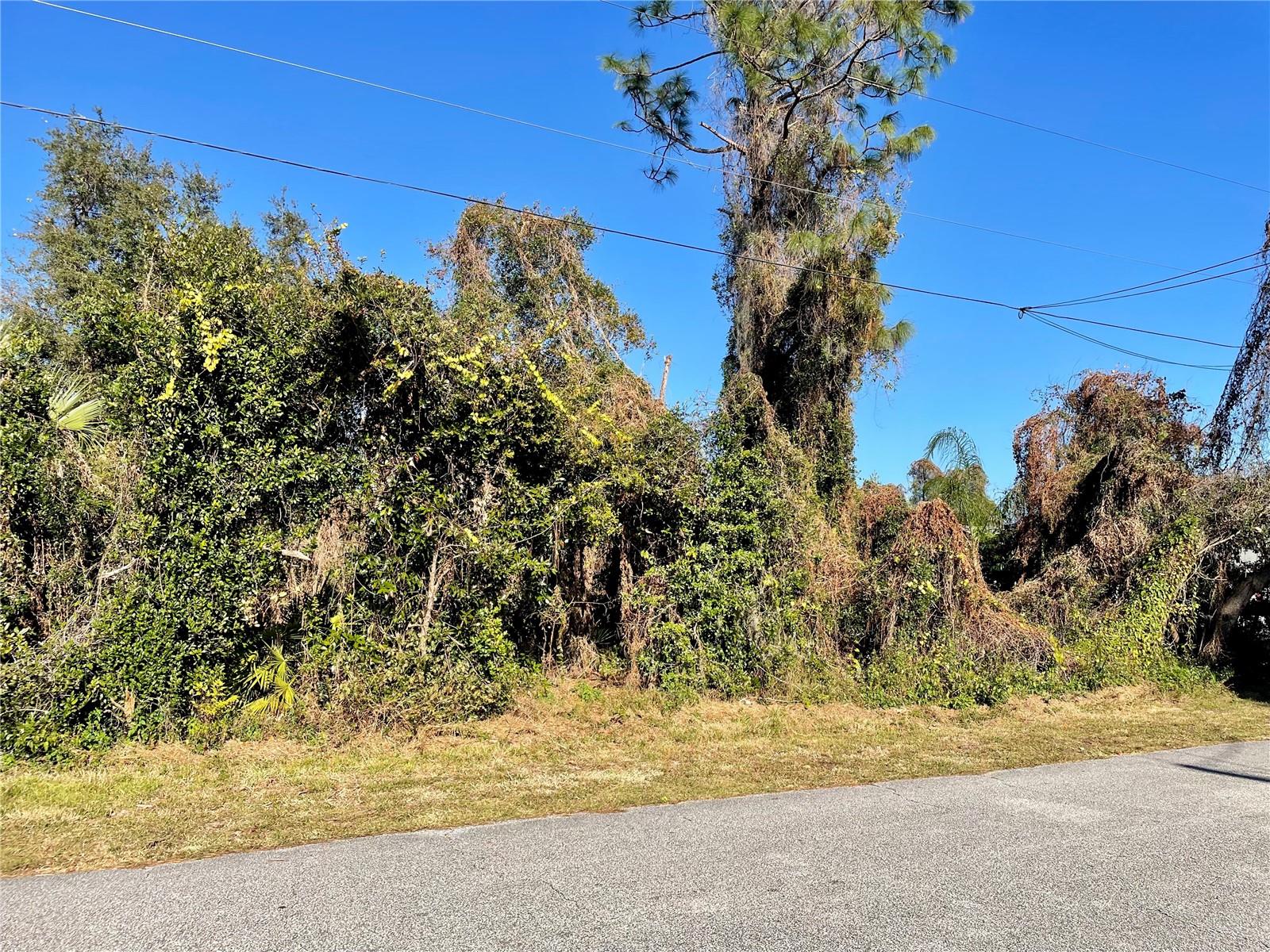 1091 PEAK CIR, DELTONA, FL, 32738